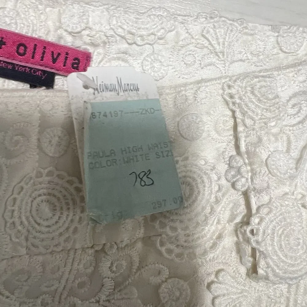NWT Alice + Olivia Silk Lace Lined Shorts Size 6 Paula Ivory Bridal Bachelorette - Picture 4 of 14